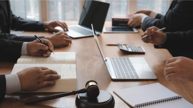 How to Choose the Right Accounting Firm for Your Business